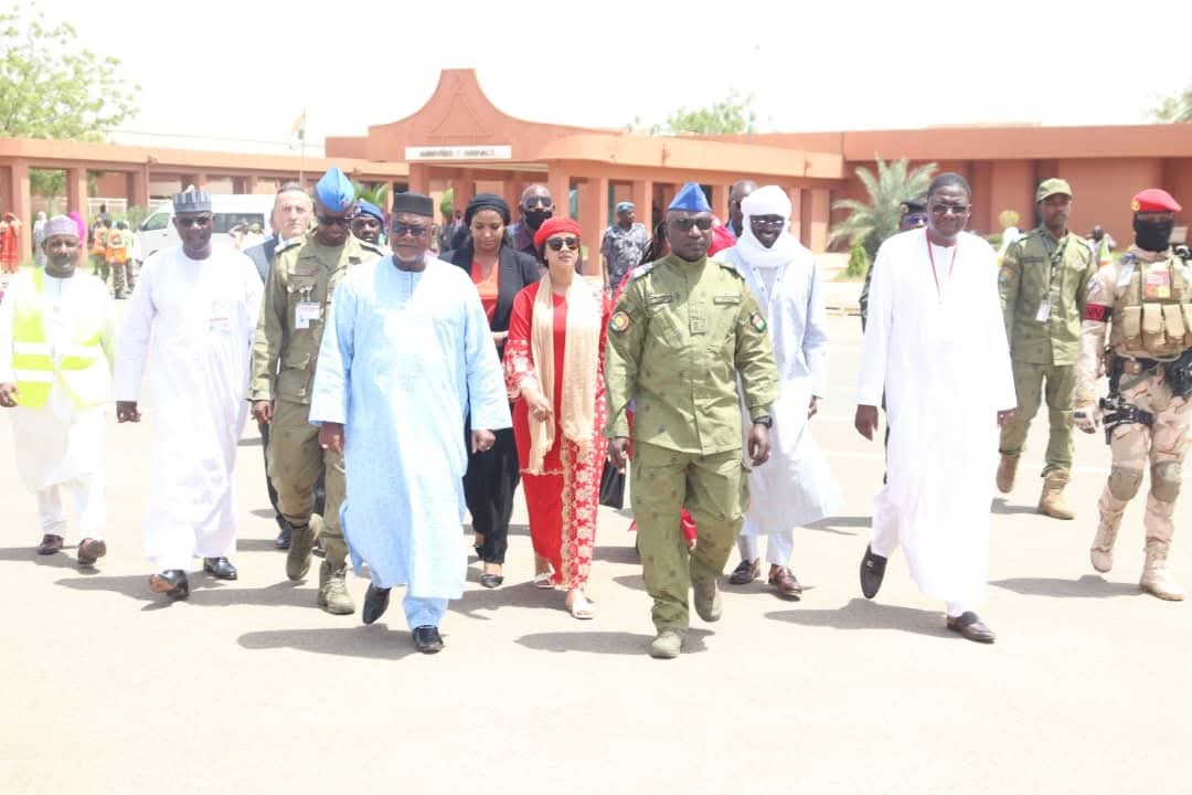Niamey inaugure la nouvelle ligne aérienne Niamey-Bamako pour renforcer la connectivité régionale au sein de la Confédération des États du Sahel (AES)