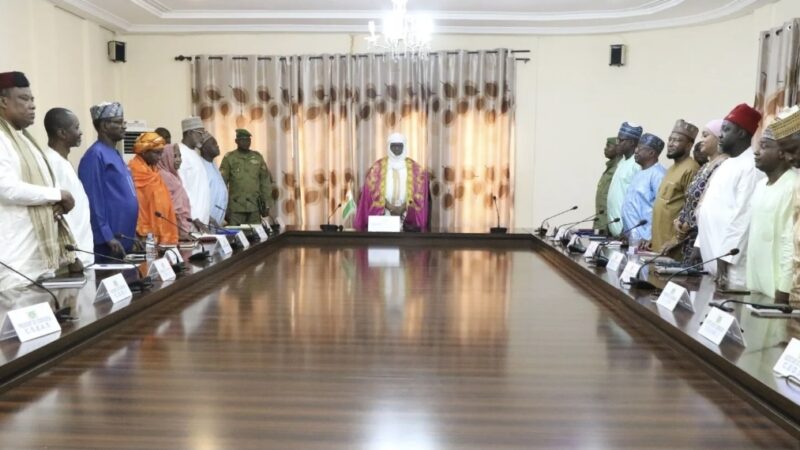 Conseil Consultatif pour la Refondation : Dr Mamoudou Harouna Djingarey rencontre les membres du bureau du conseil