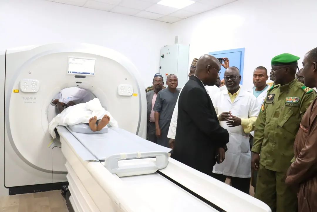 Niamey : Le Ministre de la Santé visite l’hôpital national de Lamordé et le centre de lutte contre le cancer