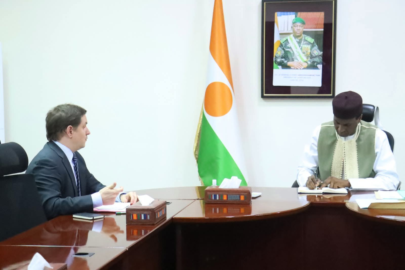 Niamey : Le chargé d’affaires par intérim de l’UE au Niger reçu par le Premier ministre