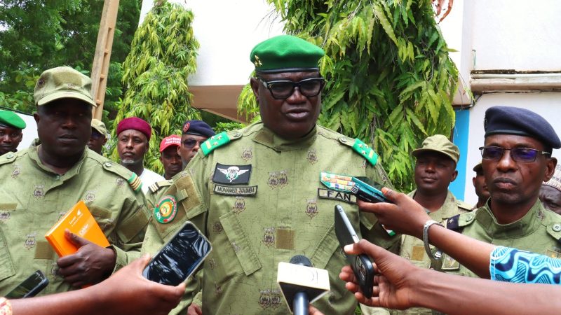 Niger : Le Ministre d’Etat Mohamed Toumba visite la Direction Générale de l’État Civil et la Direction de la Protection Civile
