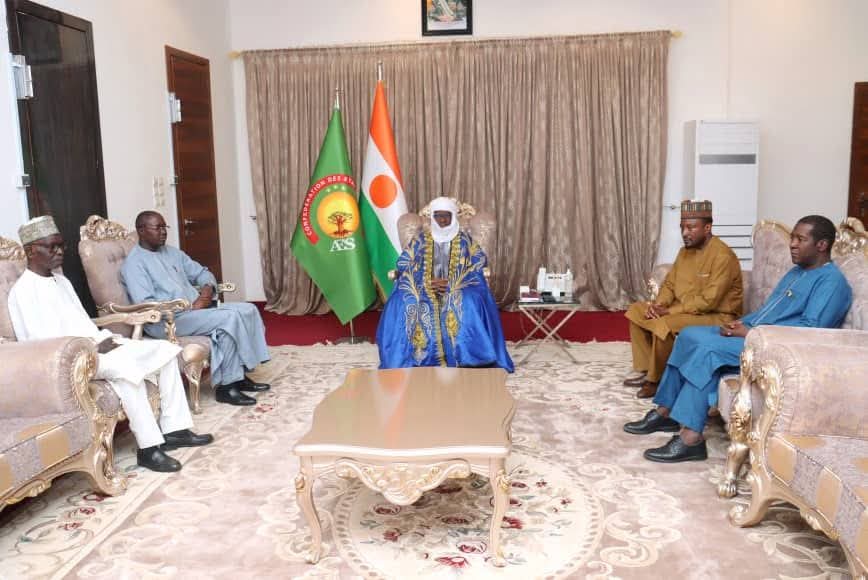 Niger /Diplomatie : Le Président du CCR reçoit l’Ambassadeur du Sénégal au Niger