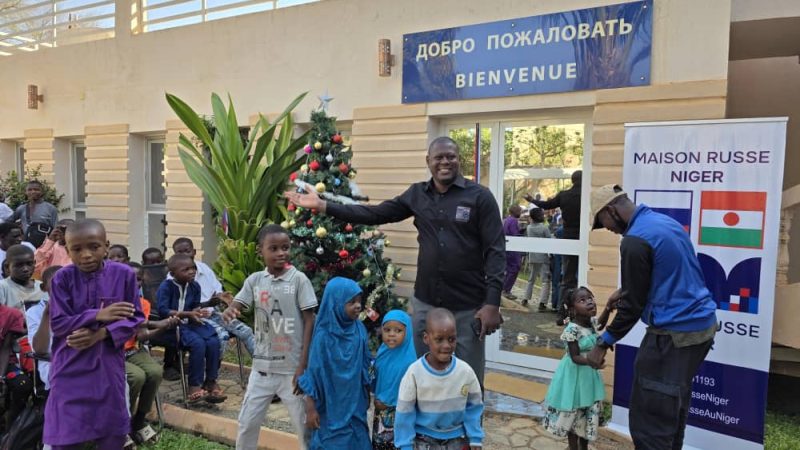 Nouvel An russe à Niamey : la Maison Russe Niger offre une journée inoubliable aux enfants