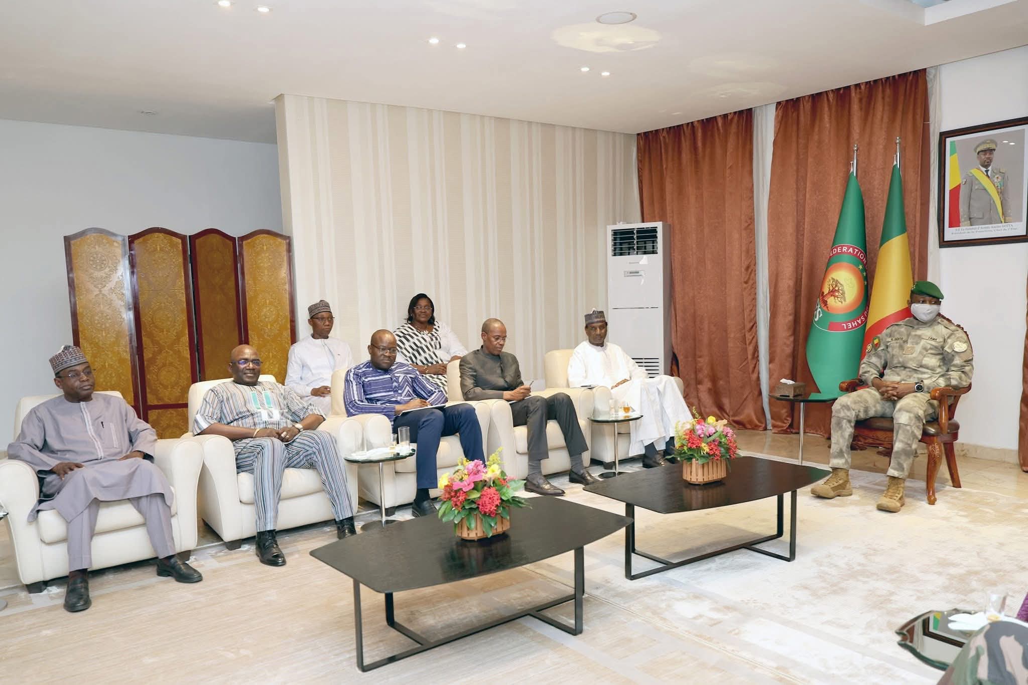 AES – Création de la Banque Confédérale : le Président Assimi GOÏTA reçoit les ministres des Finances pour finaliser la mise en place de la BCID-AES
