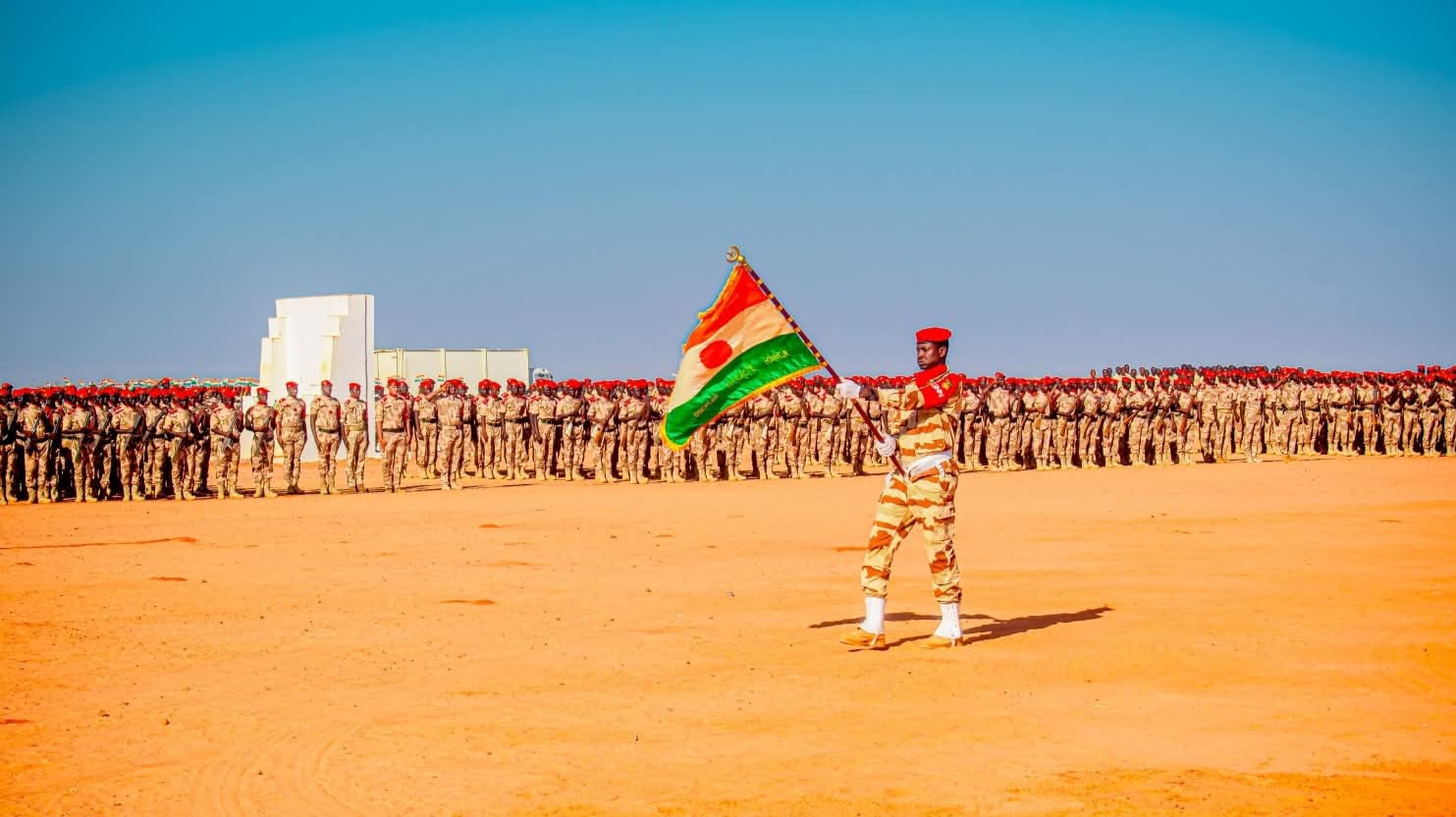 Niger : 2 684 élèves gardes nationaux présentés au drapeau à Hamdallaye