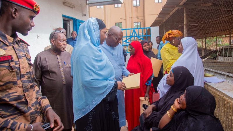 Visite ministérielle à la Fonction publique de Niamey : cap sur un recrutement plus équitable